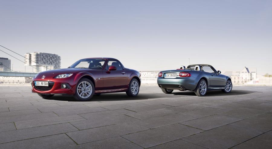  Mazda MX-5 2012 года  (фото 37 из 60)
